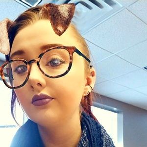 Meet your Posher, Bronte